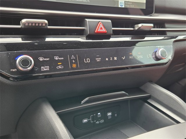 Used 2026 Kia Sportage SX Prestige image 20