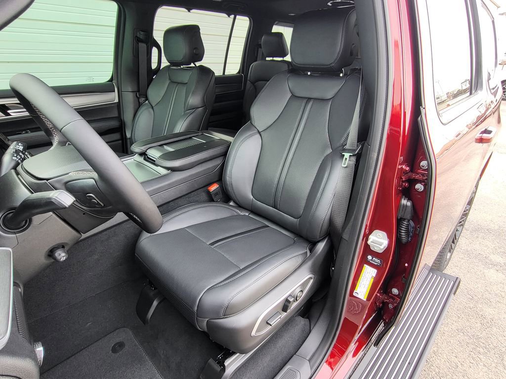 New 2026 Jeep Grand Wagoneer Limited AWD/4WD image 14