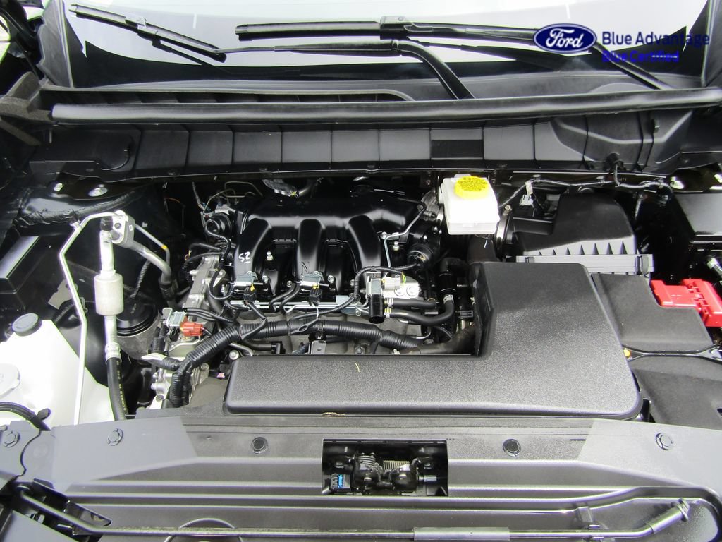 Used 2025 Nissan Pathfinder Platinum w/ Cargo Package AWD/4WD image 46