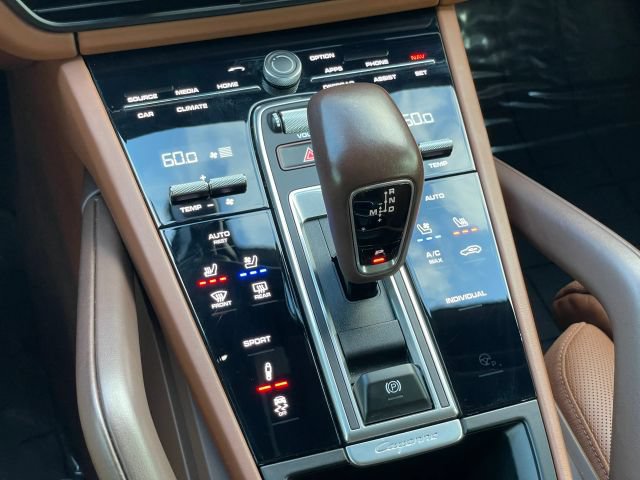 Used 2020 Porsche Cayenne S AWD/4WD image 38