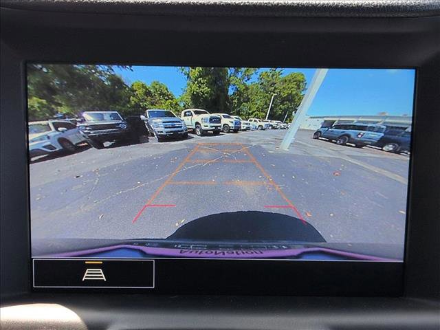 Used 2024 GMC Terrain SLT image 13