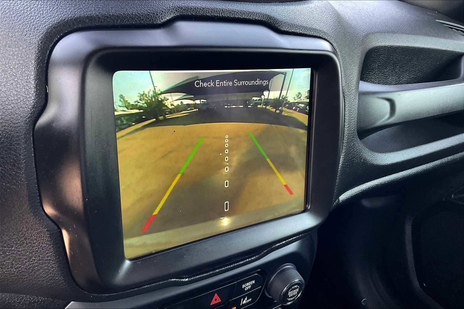 Certified 2022 Jeep Renegade Altitude image 25