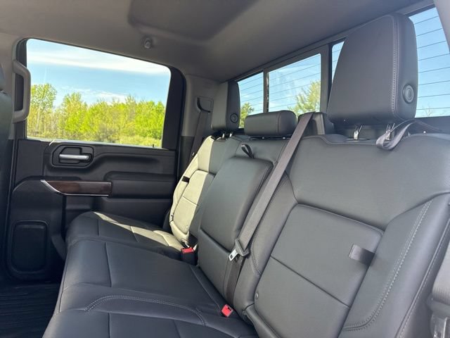 Used 2023 GMC Sierra 3500 SLT w/ SLT Convenience Package AWD/4WD image 24