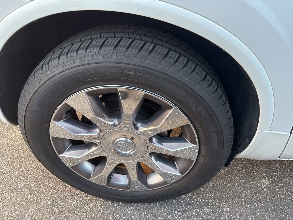 Used 2016 Buick Enclave Premium w/ Enclave Bronze Edition image 7