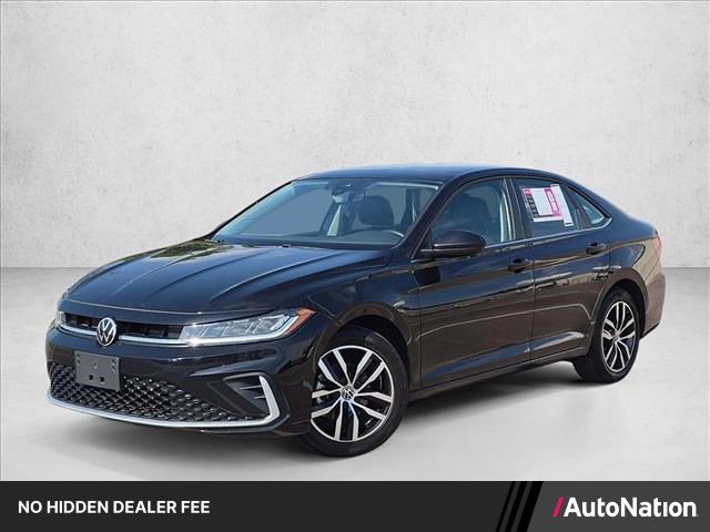 Used 2025 Volkswagen Jetta SE FWD image 1