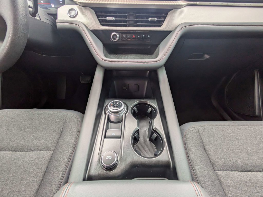 Certified 2026 Ford Explorer Active RWD image 23