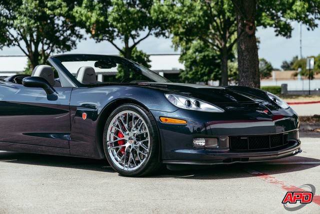 Used 2013 Chevrolet Corvette 427 w/ 1SB Preferred Equipment Group RWD image 60