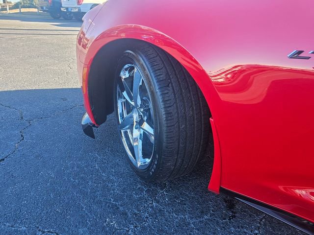 Used 2022 Chevrolet Camaro LT w/ RS Package image 16