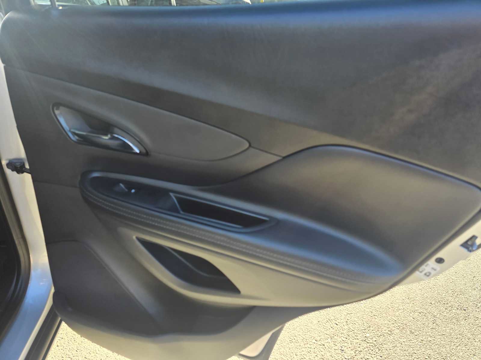 Used 2022 Buick Encore Preferred w/ Safety Package image 13