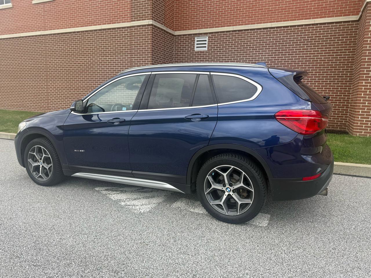 Used 2018 BMW X1 xDrive28i image 10