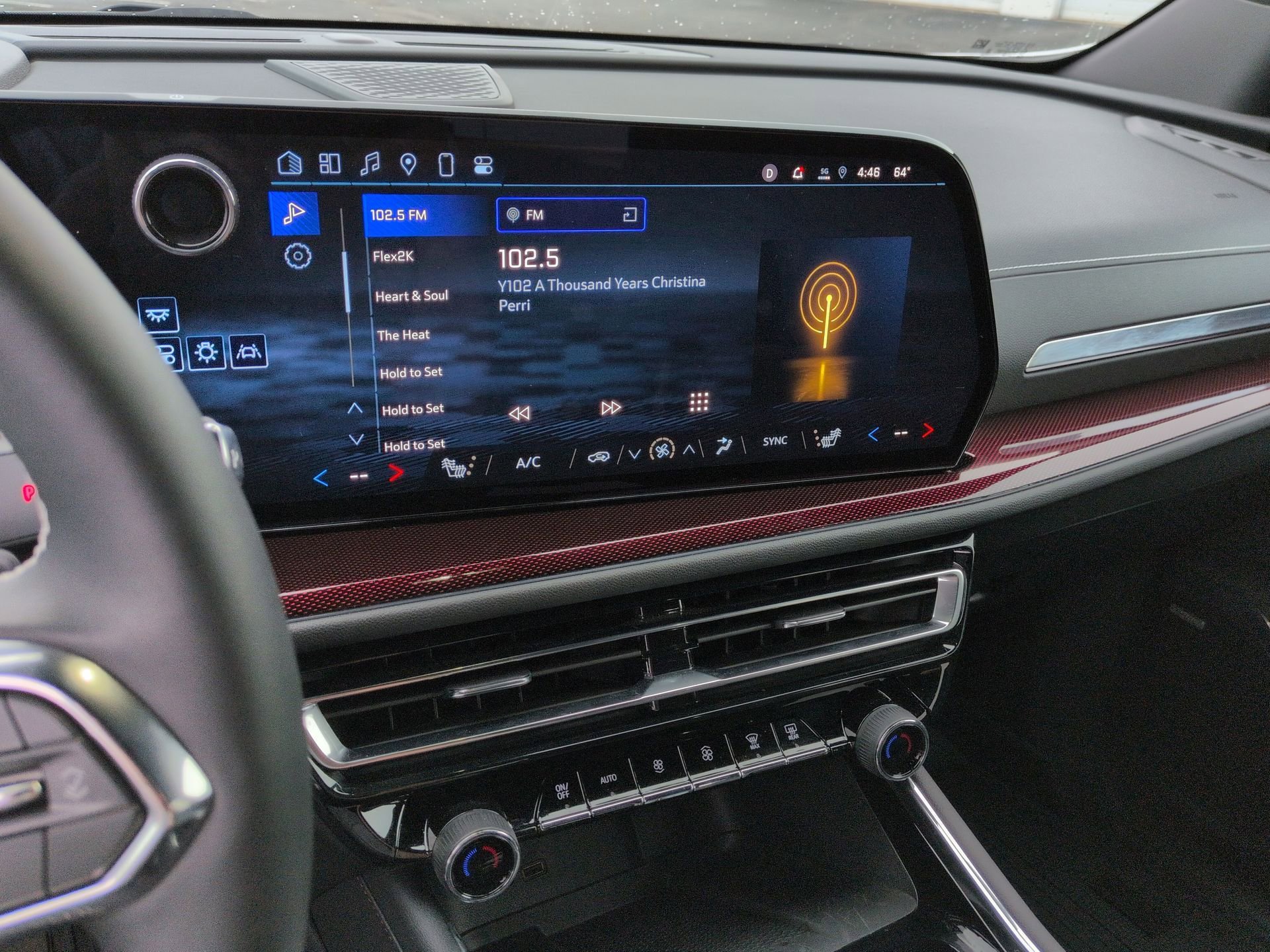 Certified 2025 Chevrolet Traverse Z71 w/ Enhanced Driving Package AWD/4WD image 13