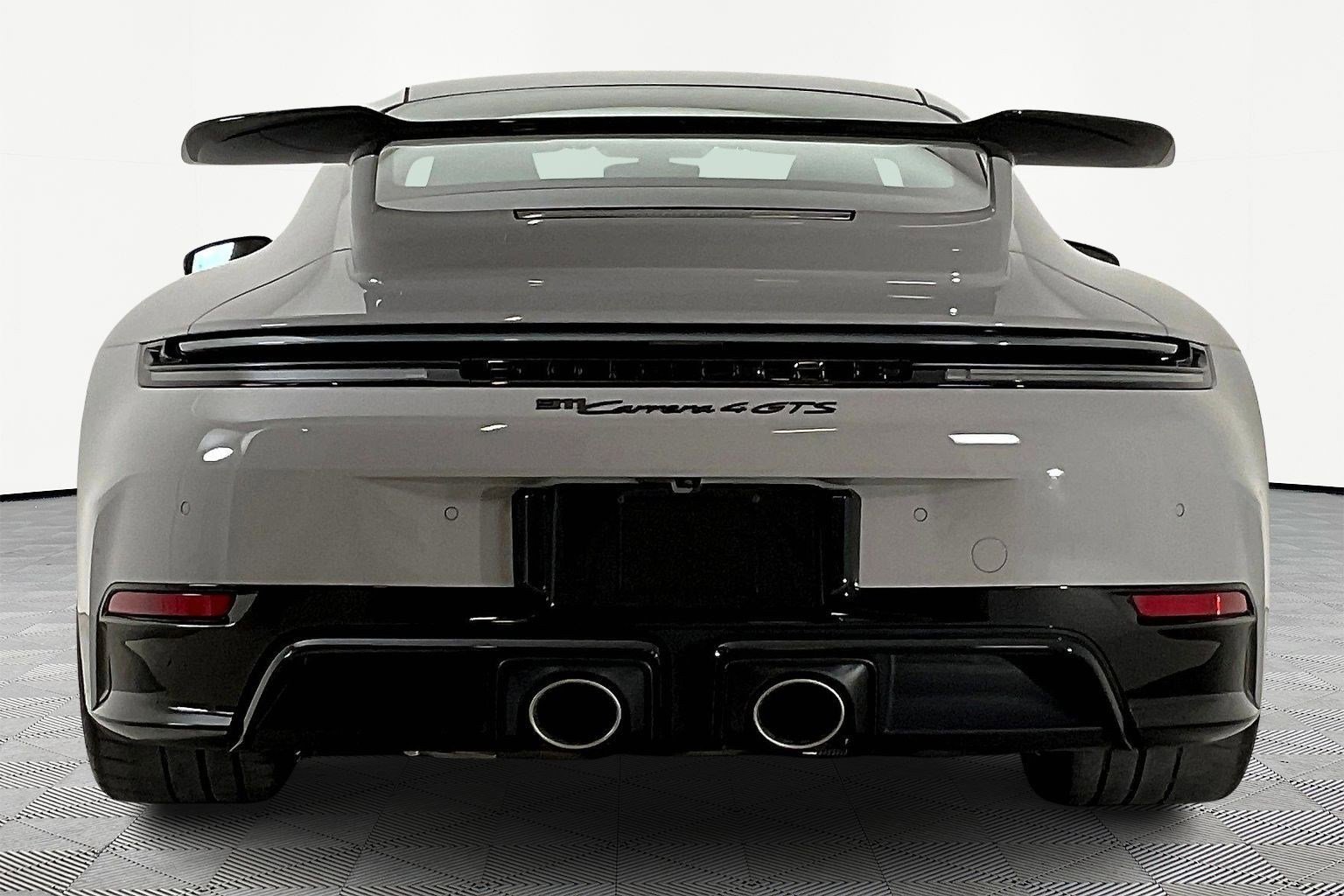 Used 2026 Porsche 911 Carrera GTS RWD image 5