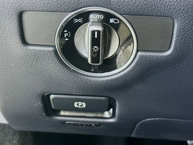 Certified 2019 Mercedes-Benz SL 63 AMG image 10
