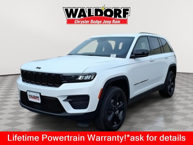 New 2025 Jeep Grand Cherokee 4WD image 7