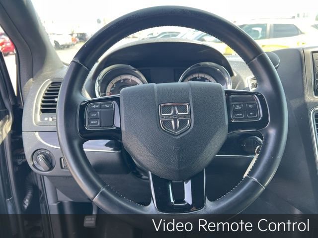 Used 2016 Dodge Grand Caravan SE image 13
