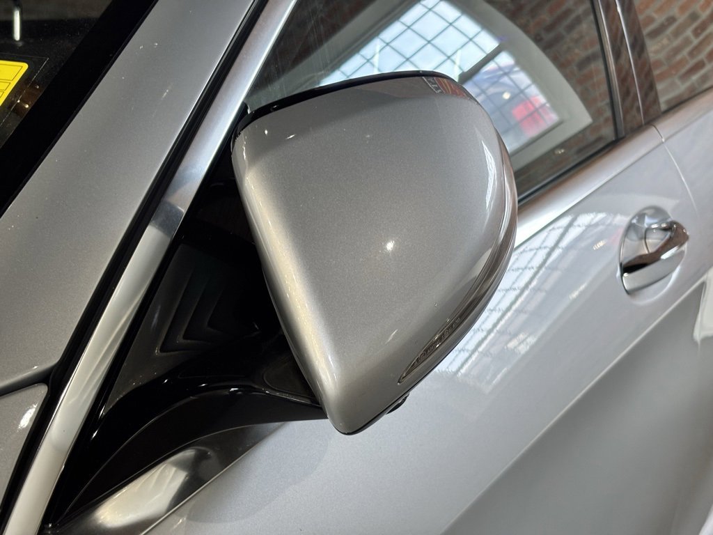 Used 2014 Mercedes-Benz S 550 Sedan image 17