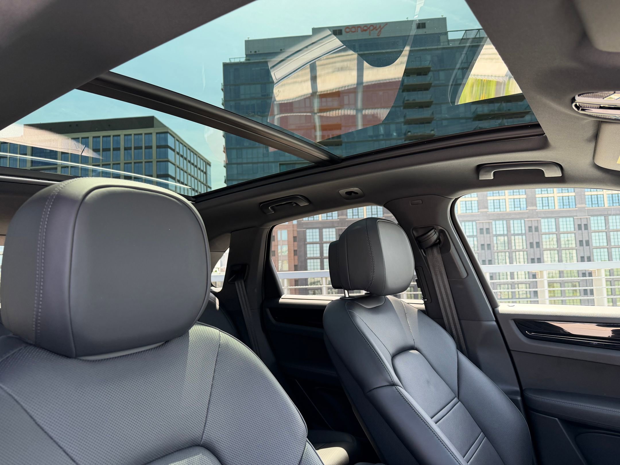 Used 2023 Porsche Cayenne E-Hybrid image 13