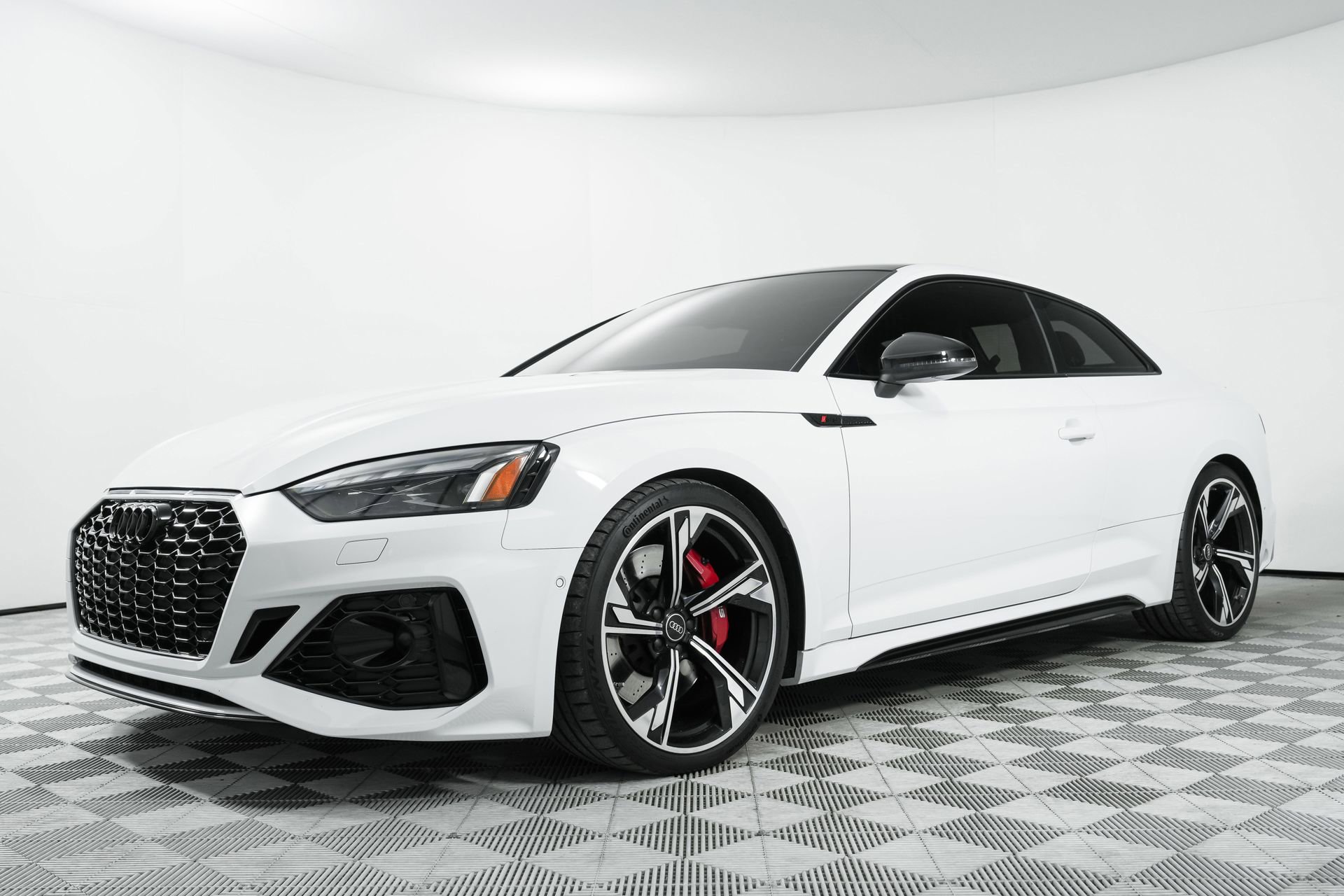 Certified 2023 Audi RS 5 AWD/4WD image 3