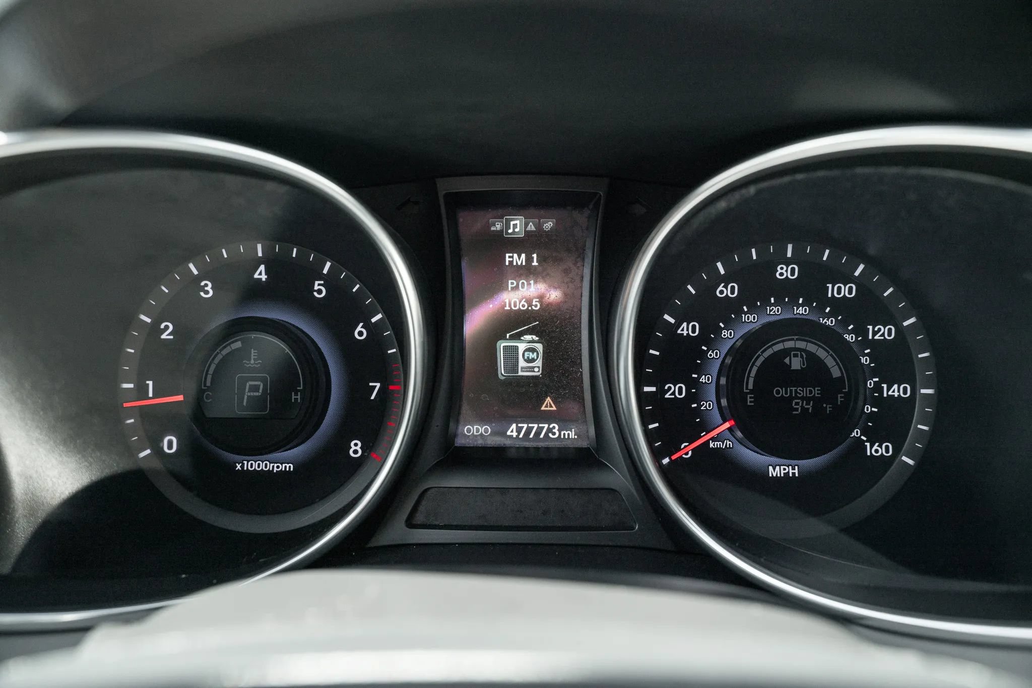 Used 2014 Hyundai Santa Fe Sport w/ Premium Equipment Package 03 FWD image 20