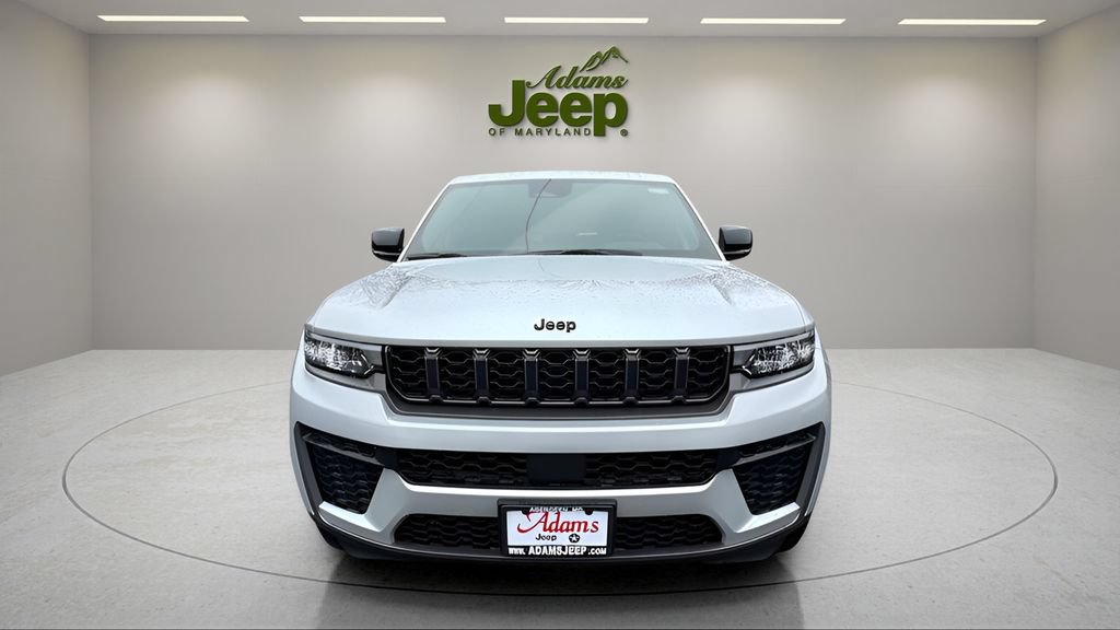New 2026 Jeep Grand Cherokee Altitude AWD/4WD image 5