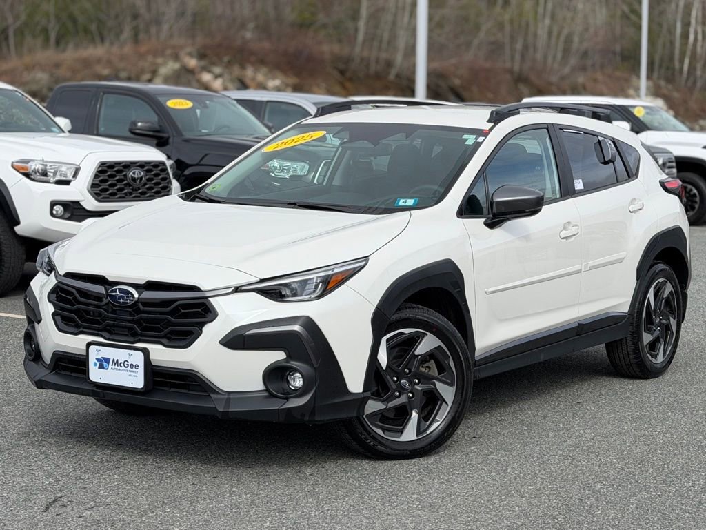 Used 2025 Subaru Crosstrek 2.5i Limited image 1