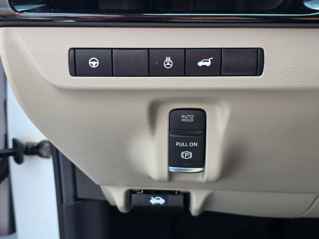 Used 2025 Nissan Murano SL image 4