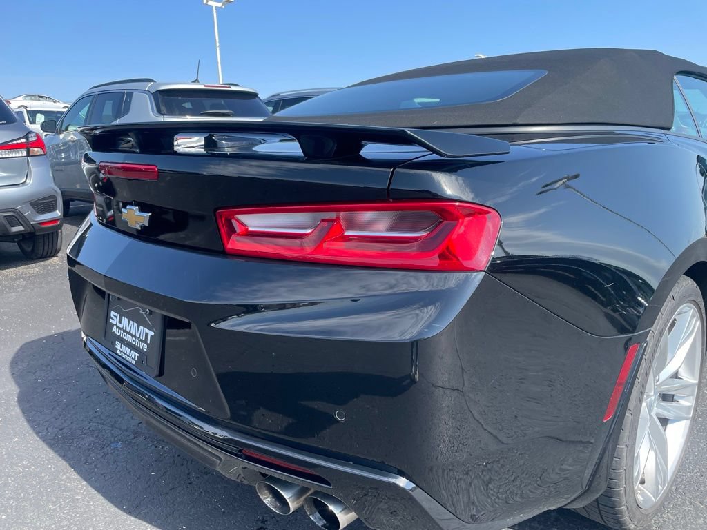 Used 2017 Chevrolet Camaro SS RWD image 28