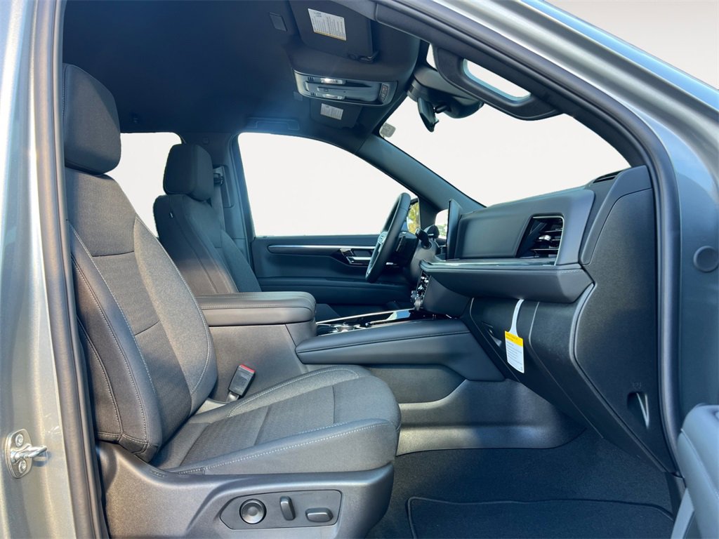 New 2026 Chevrolet Tahoe LS image 15