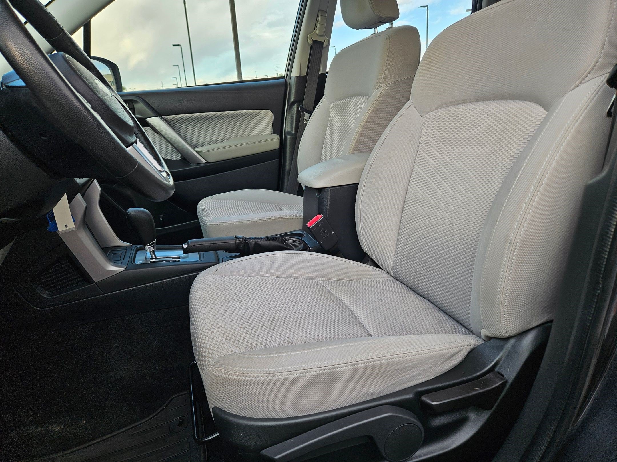 Used 2017 Subaru Forester 2.5i w/ Alloy Wheel Package AWD/4WD image 18