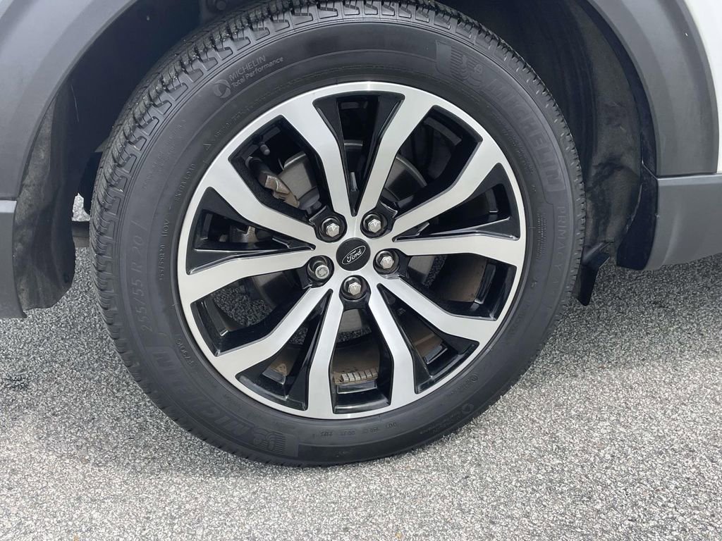 Used 2023 Ford Explorer ST-Line w/ Class IV Trailer Tow Package image 7