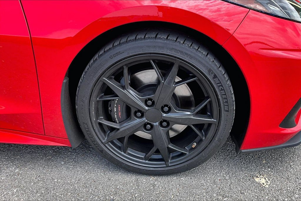 Used 2020 Chevrolet Corvette Stingray Premium Cpe w/ 3LT Preferred Equipment Group RWD image 11