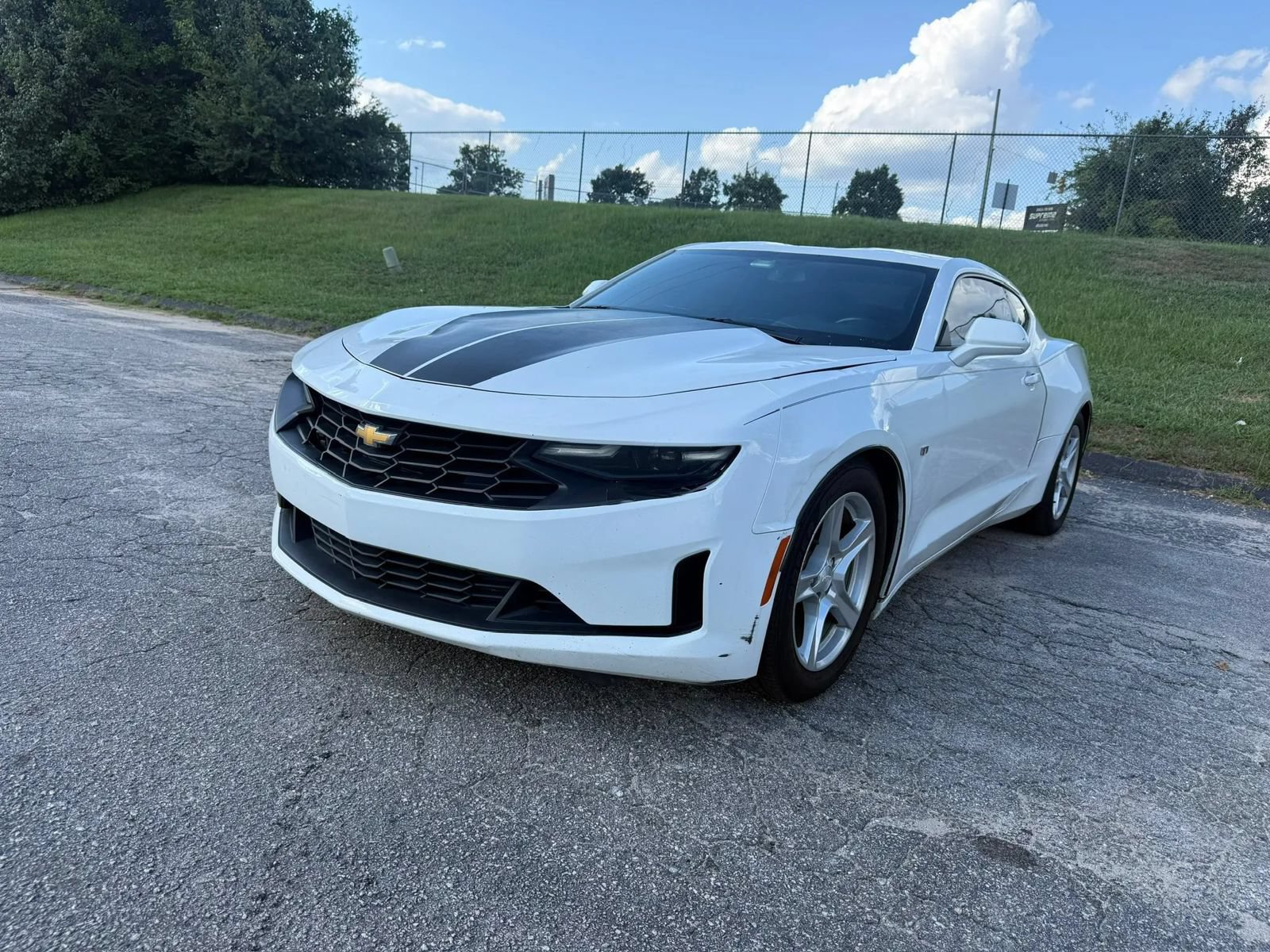 Used 2019 Chevrolet Camaro LT RWD image 2