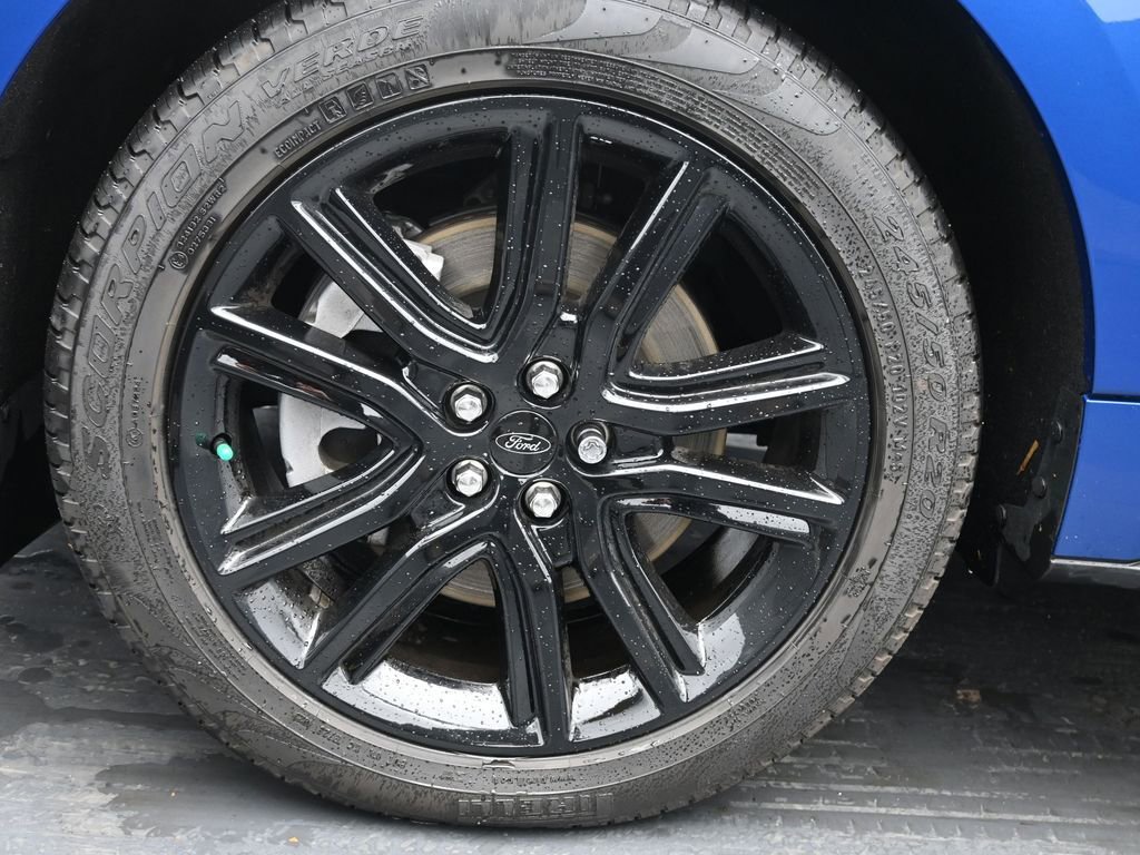 Used 2024 Ford Edge ST-Line image 31