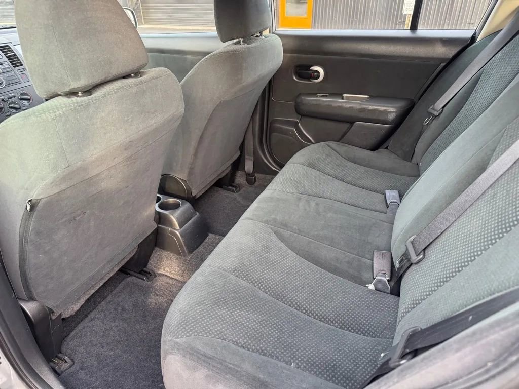 Used 2012 Nissan Versa 1.8 S w/ Special Edition Pkg image 6