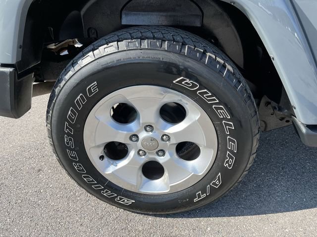 Used 2014 Jeep Wrangler Sahara w/ Dual Top Group image 20