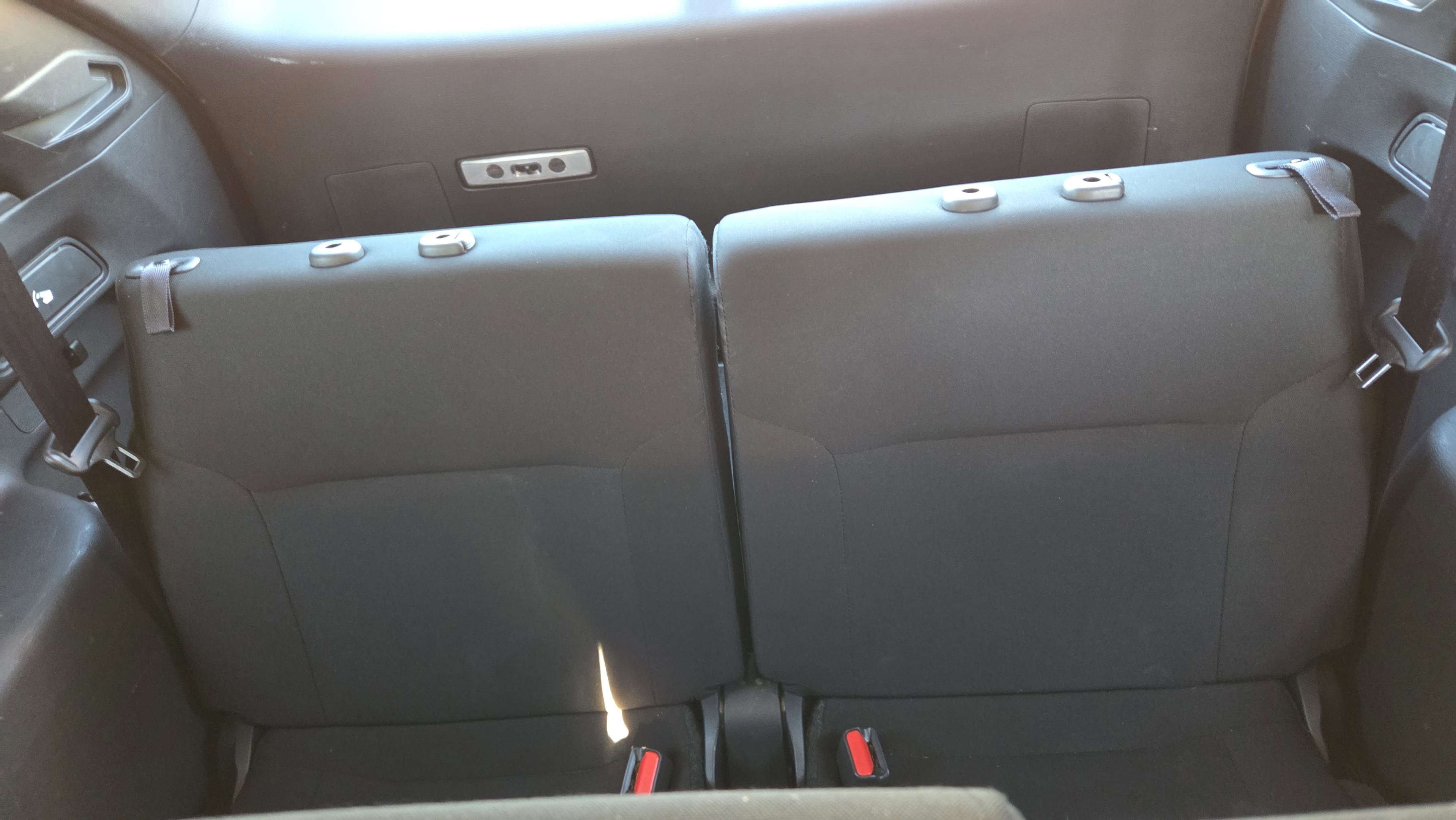 Used 2022 Mitsubishi Outlander ES image 13