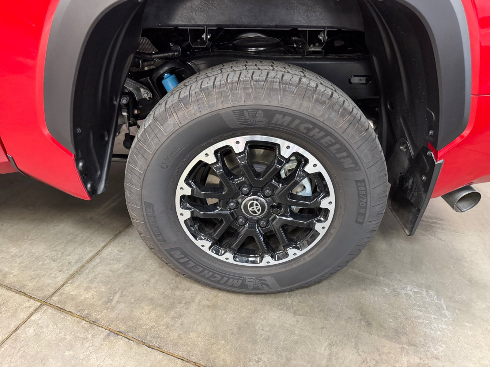 Certified 2026 Toyota Tundra SR5 w/ TRD Off-Road Package AWD/4WD image 26