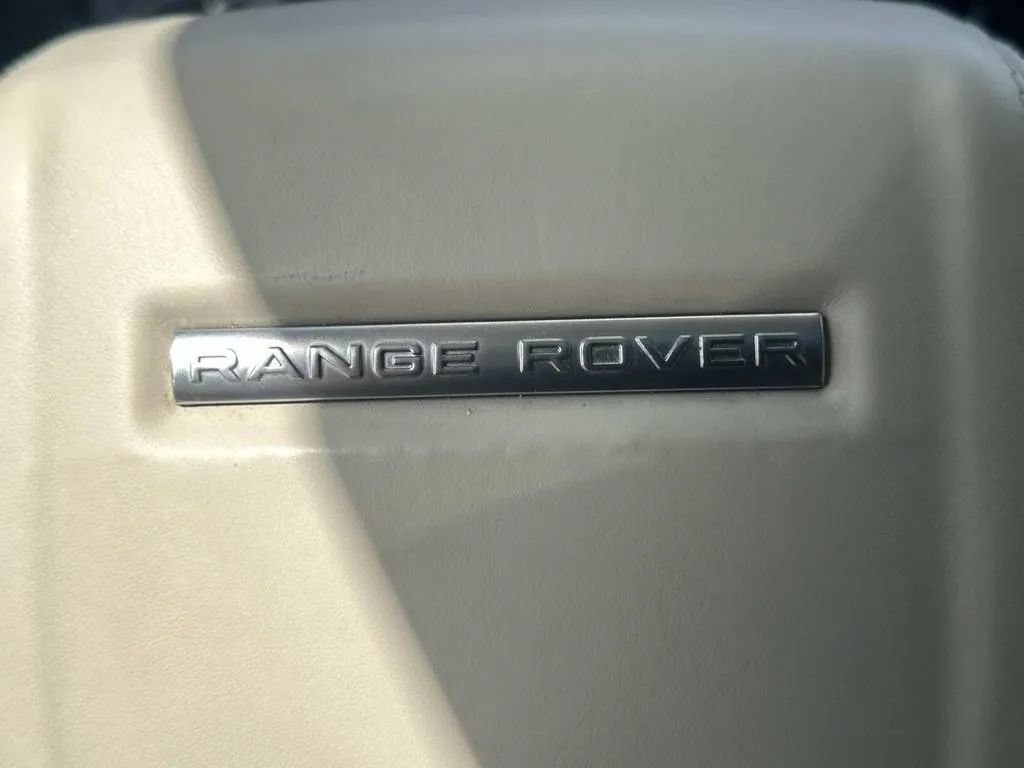Used 2017 Land Rover Range Rover Supercharged AWD/4WD image 28