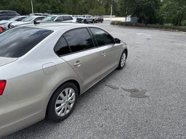 Used 2014 Volkswagen Jetta SE FWD image 6