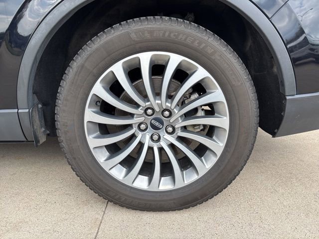Used 2021 Lincoln Aviator Reserve w/ Equipment Group 201A AWD/4WD image 6