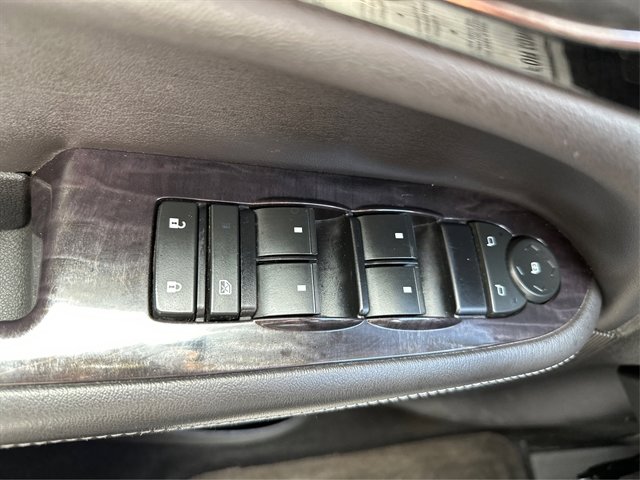 Used 2017 Buick Enclave Leather AWD/4WD image 39