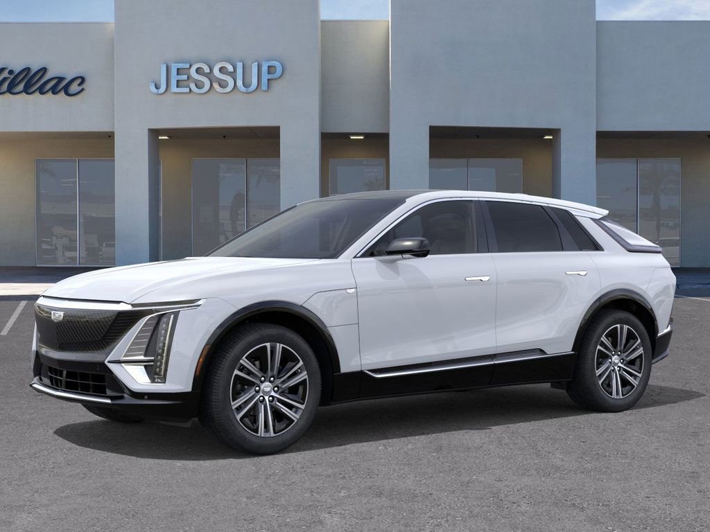 New 2026 Cadillac Lyriq Premium Luxury image 2