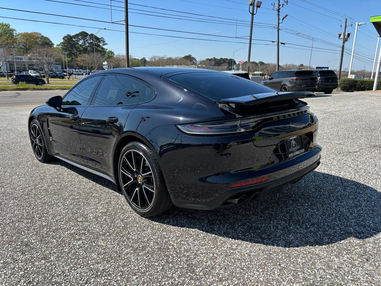 Used 2023 Porsche Panamera 4 Platinum Edition w/ Assistance Package image 6