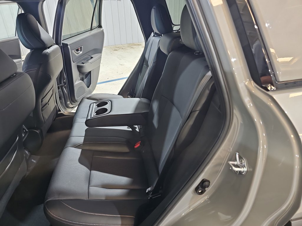 New 2026 Subaru Outback Limited w/ Premium/Limited Package 2 AWD/4WD image 15