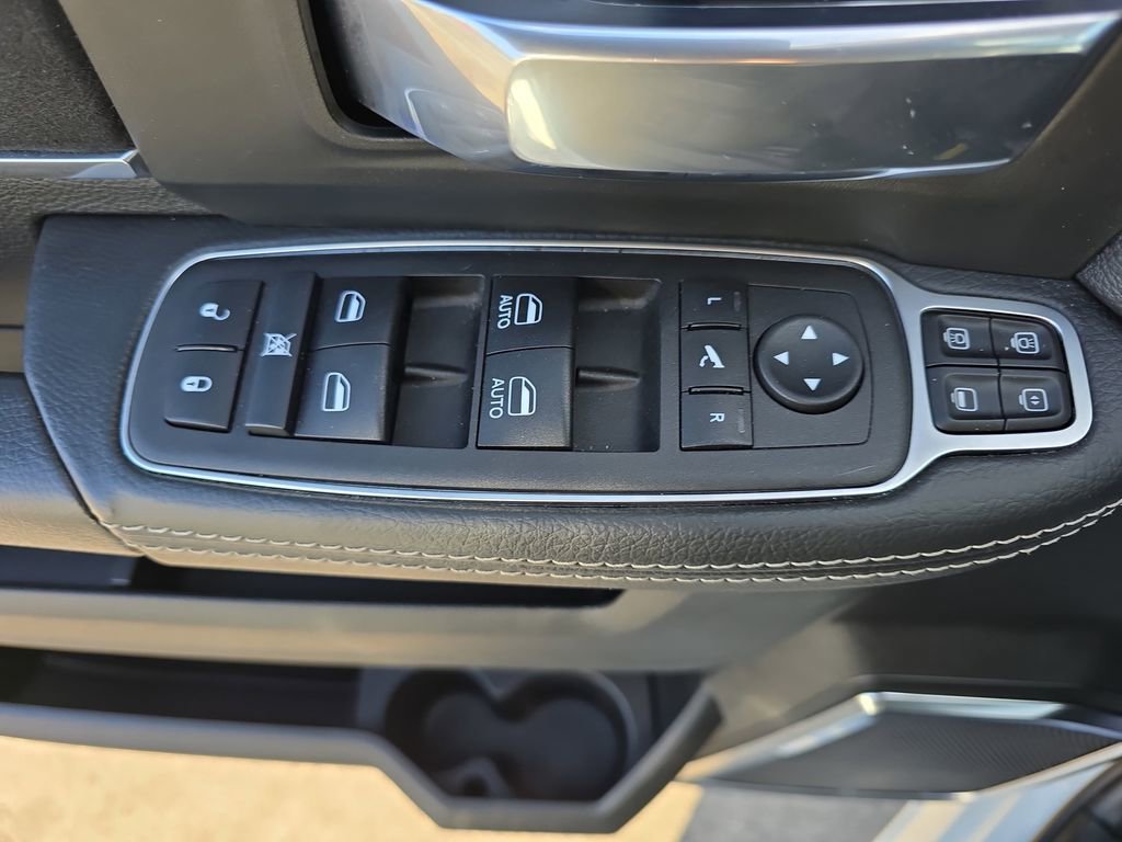 Used 2024 RAM 2500 Laramie w/ Safety Group image 31