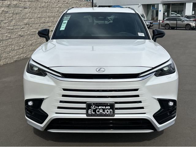 New 2026 Lexus TX 500h AWD image 3