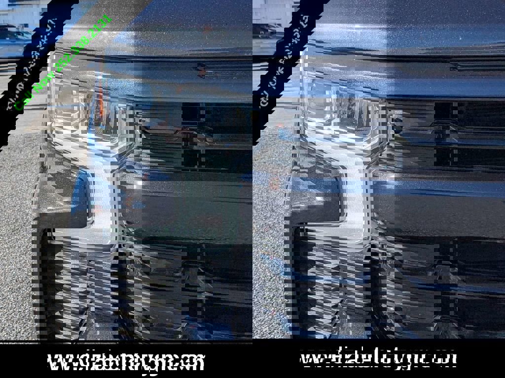 Used 2023 Chevrolet Silverado 1500 RST w/ Protection Package image 10