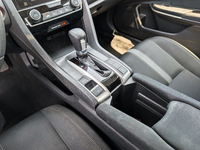Used 2018 Honda Civic EX image 21
