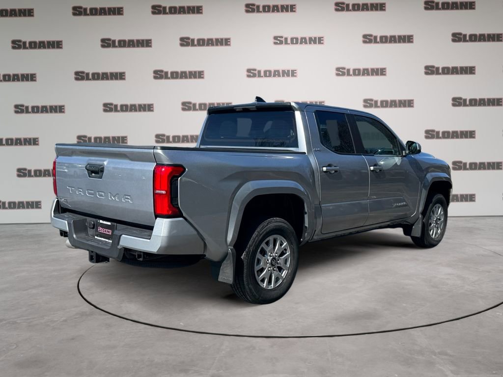 Used 2025 Toyota Tacoma SR5 image 5