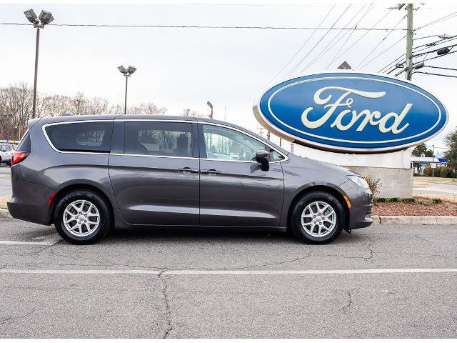 Used 2017 Chrysler Pacifica Touring